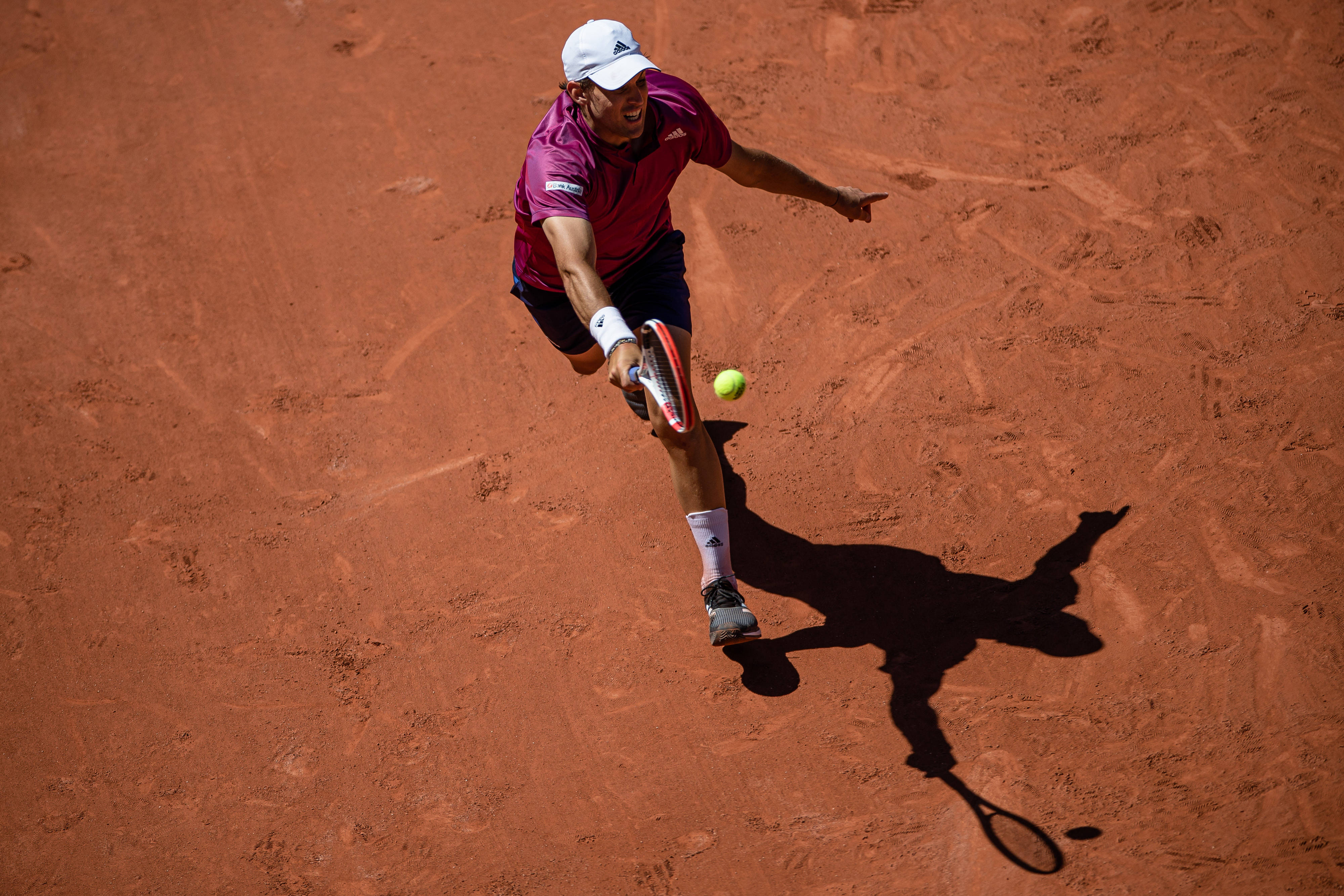 关于蒂姆在西班牙队比赛中绝杀，赛事规则更新引发热议！的信息